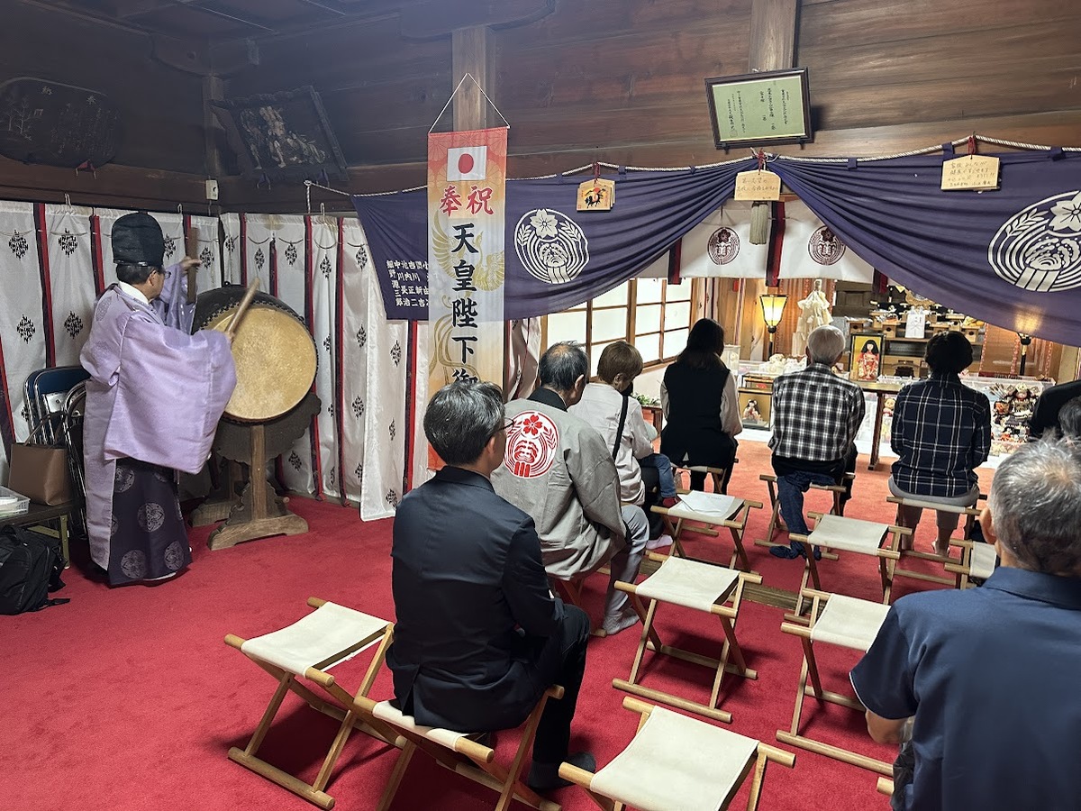 埼玉県志木市の敷島神社にて「思い出品合同感謝祭」が開催されました